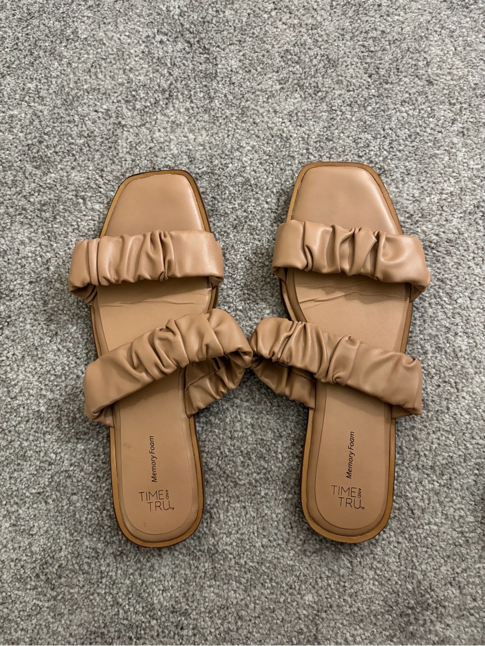 Time & tru sandals